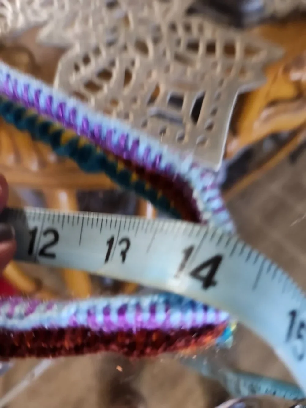 13 yarn covered hangers